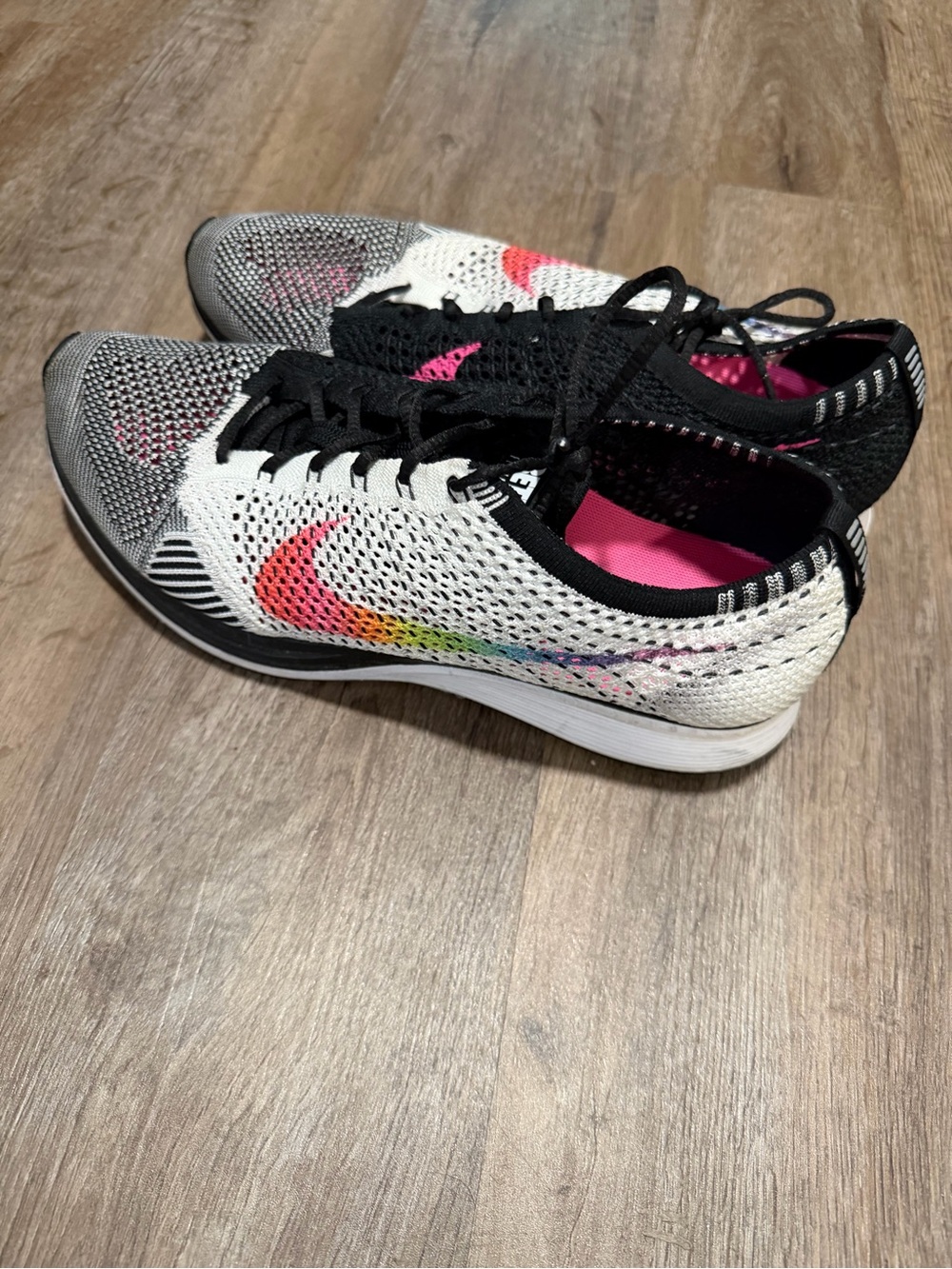 Men’s Nike Pride Fly Knit Racers (Nike Be You)